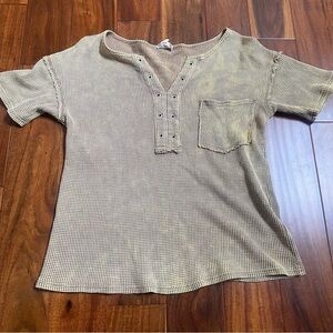 Bibi Waffle Knit Frayed Yellow Mustard Top Rivet Hole Neckline Size Medium